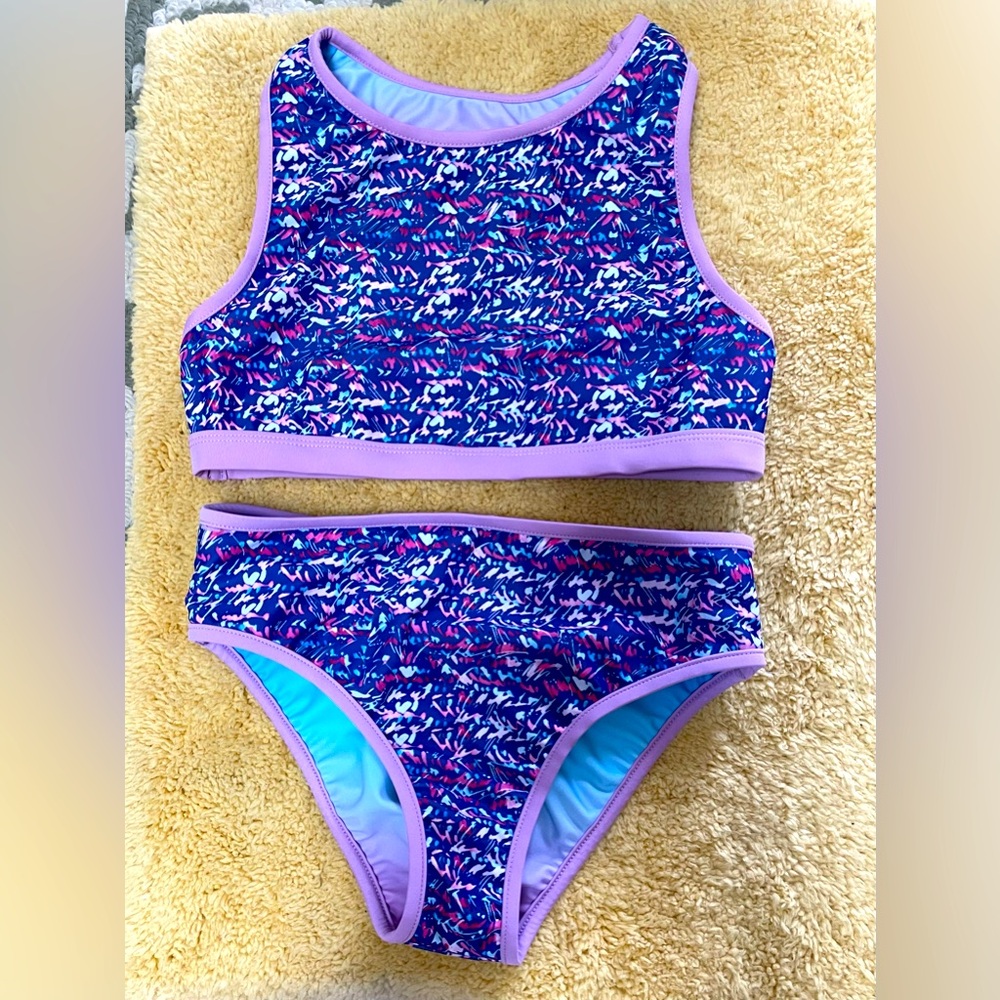 Eddie Bauer Reversible 2 Piece Swimsuit,NWT, Girls Size 10/12 (Youth).